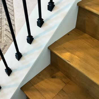 stairs spindles